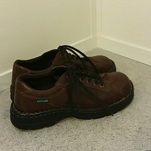 Eastland Windsor brown leather shoes 9.5.